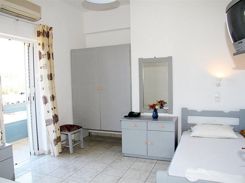 Michel Apartments Amoudara  Bagian luar foto