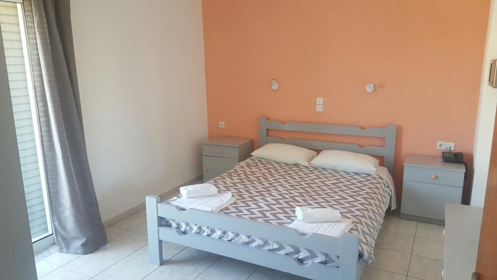 Michel Apartments Amoudara  Bagian luar foto